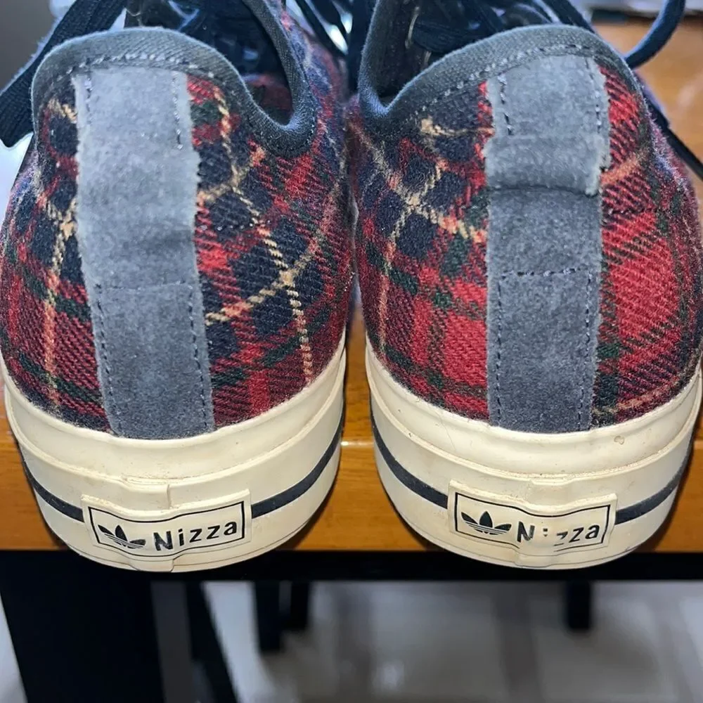 ADIDAS NIZZA RF PLATFORM LOW PLAID WOMEN’S SHOES SIZE 11 (Euro 44)